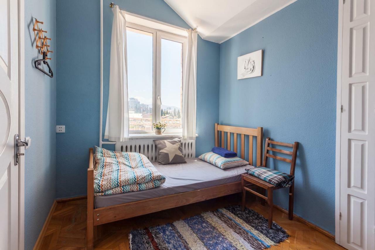 M42 Hostel Tbilisi Luaran gambar