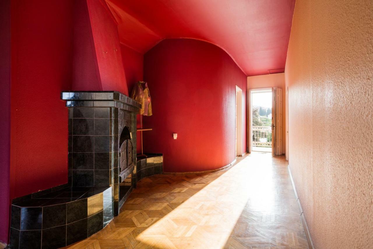 M42 Hostel Tbilisi Luaran gambar